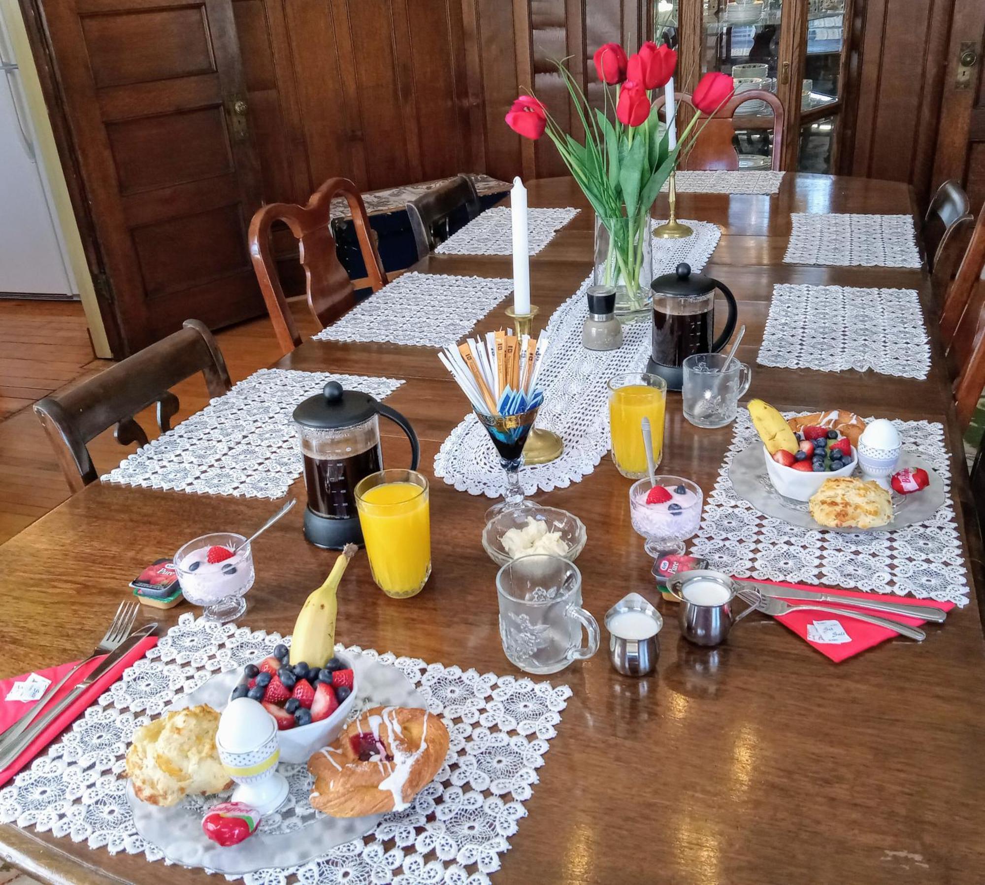 Ruby Manor Bed & Breakfast Гананокве Экстерьер фото